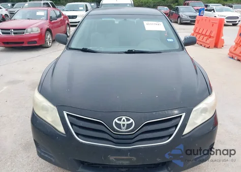 2011 Toyota Camry Se/Le/Xle z USA, uszkodzony, nr VIN 4T4BF3EK9BR134697